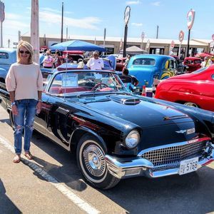 Meet your Posher, Vikki